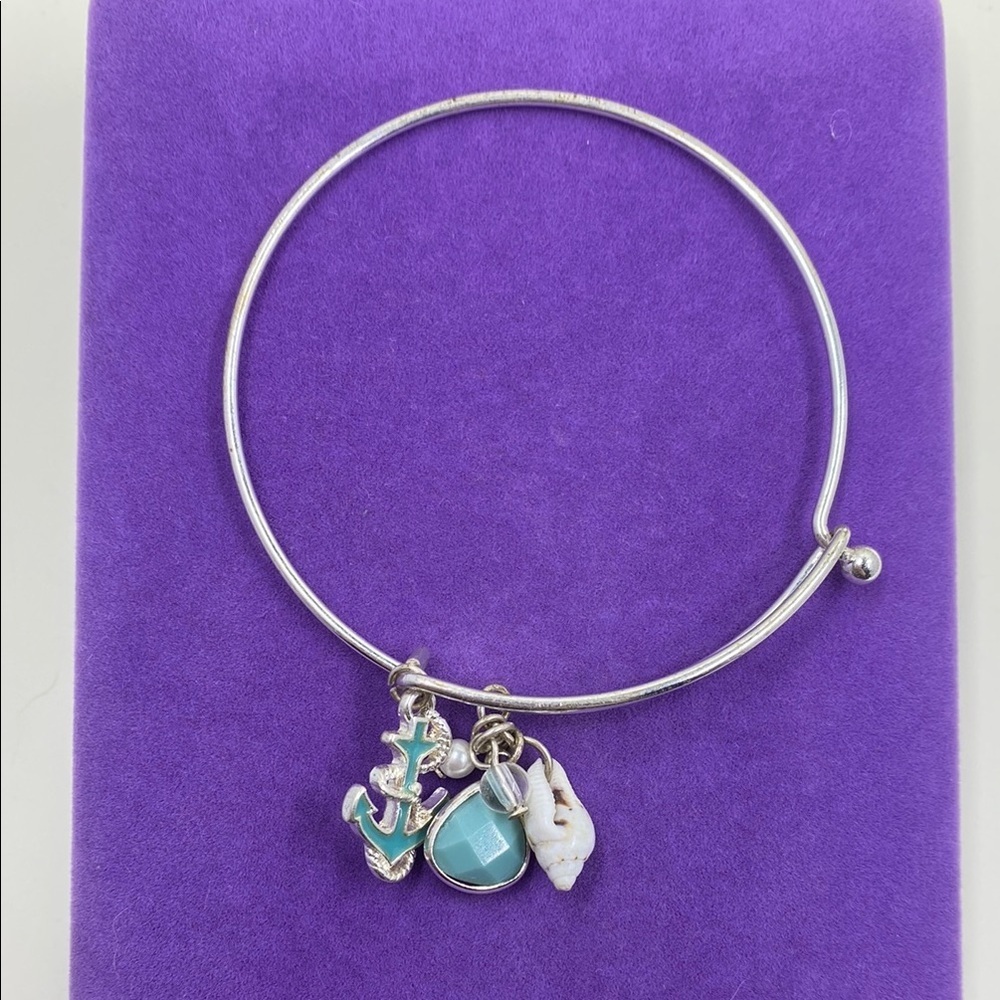 💛 Classic Silver Nautical Charm Bracelet with Blue Accents